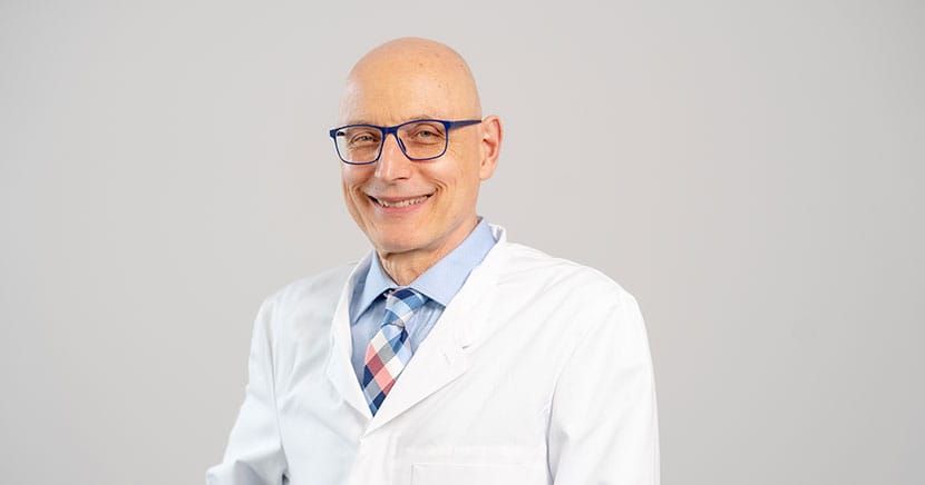 Willkommen Herr Chefarzt PD Dr. Witt: Ihr Experte für Prostatakarzinom-Operationen mit dem daVinci-System